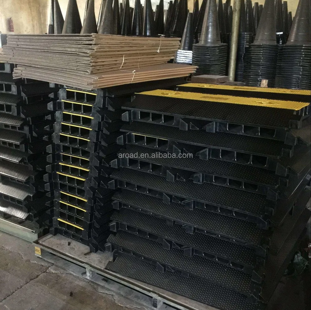 3 channel cable ramp.jpg