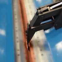 Pneumatic centring device