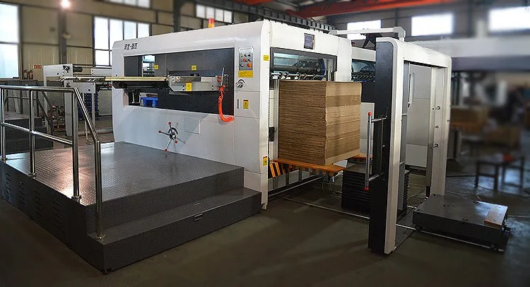 my-1500 高速半自动模切机与 ce