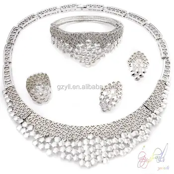 Beautiful Crown Bangle Necklace Set Dubai Gold Jewelry Beautiful Crown Bangle Necklace Set Dubai Gold Jewelry Wedding Jewellery Designs