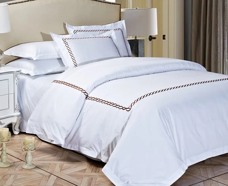 Customized Designs For Choice Luxury Fabric White Hotel Quality Bedding