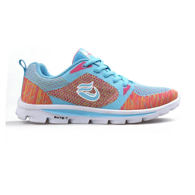 sneakers flat sole