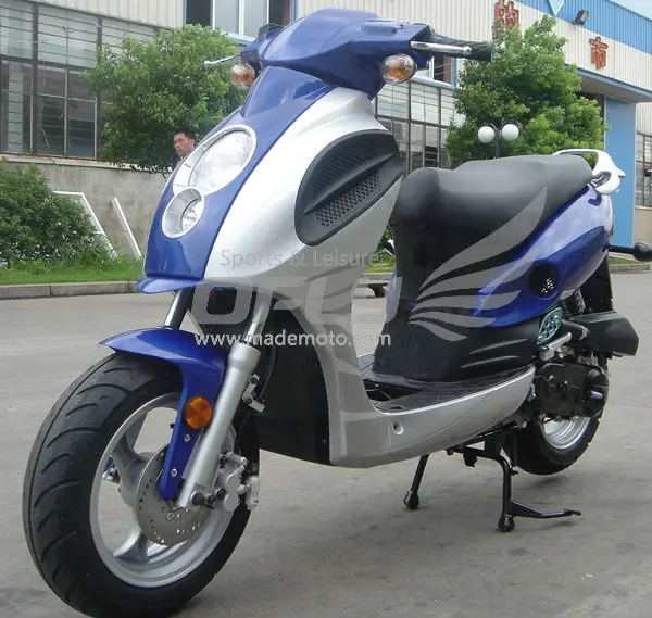 gas motor scooter equipped with 125cc engine ms1255