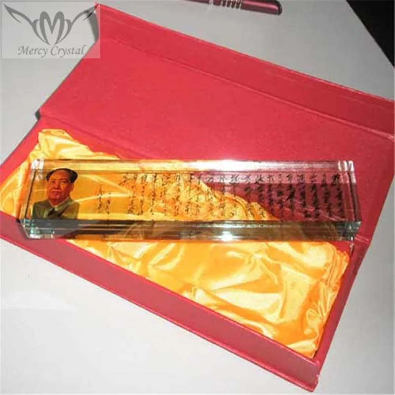 Hot Sell Custom 3d Laser Crystal Paper Weight Color Printing In The