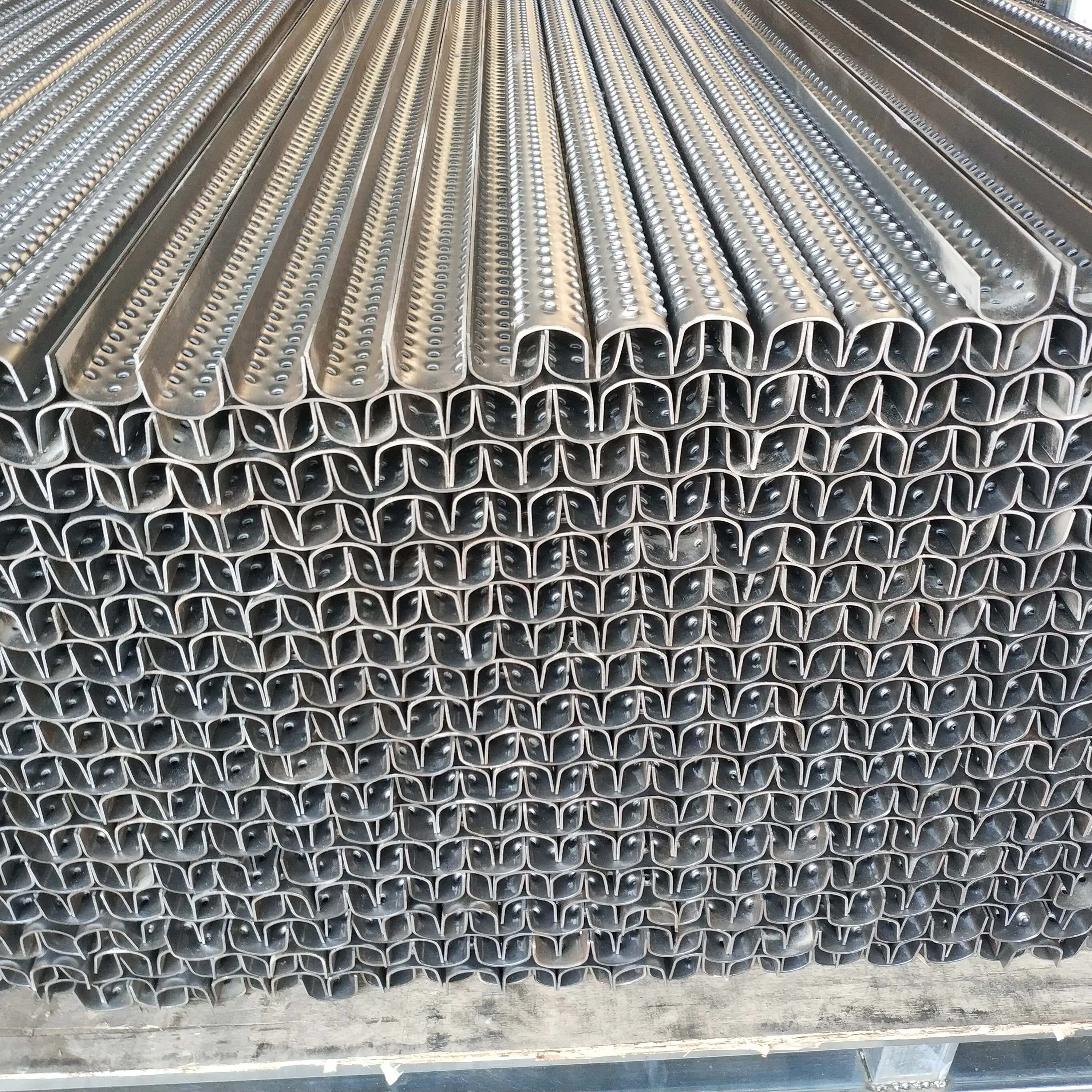 Safety Grating Ladder Rung For Step Steel Ladder Rungs Cover - Buy ...