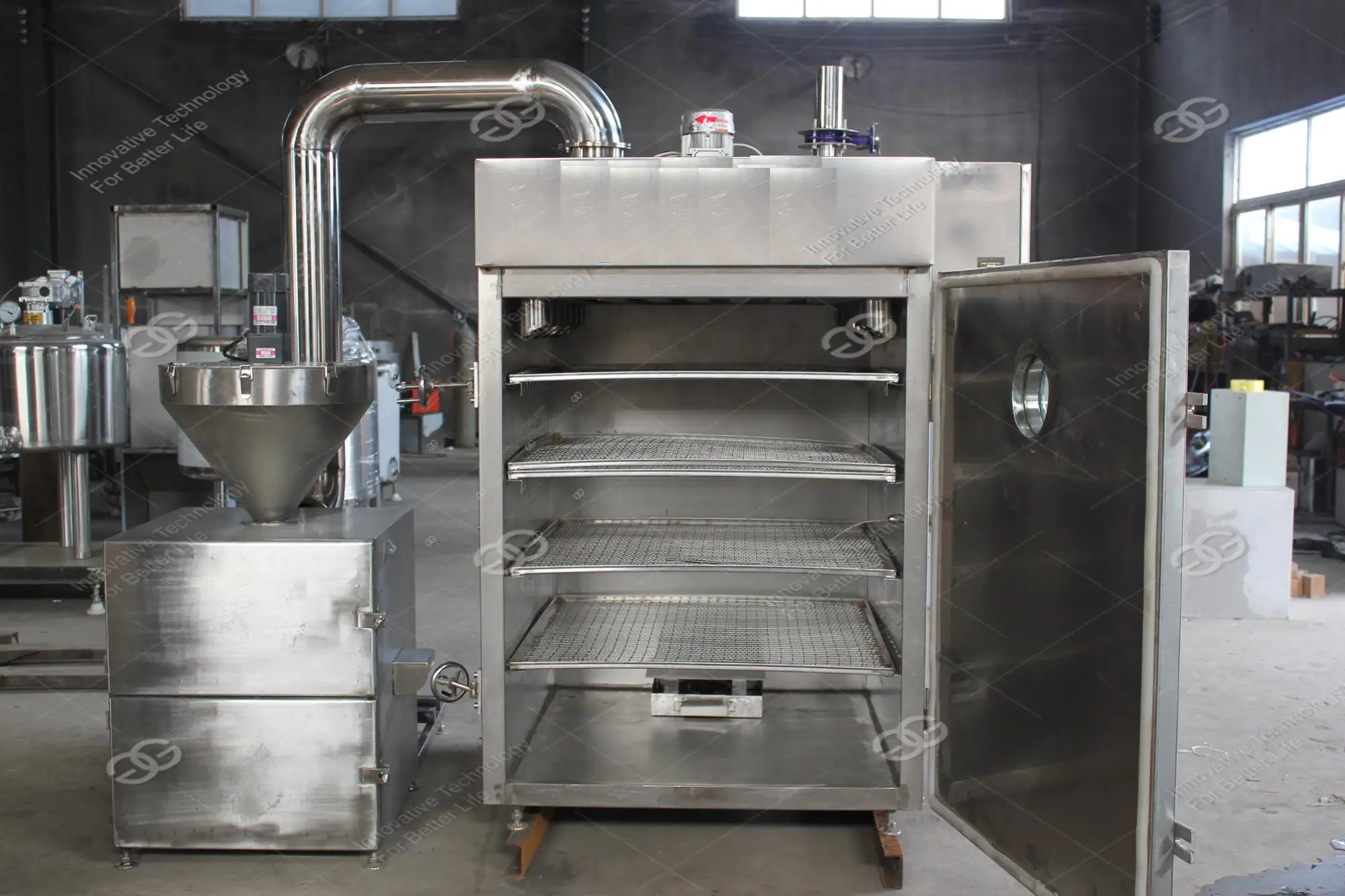 Small Mechanical Gas Catfish Smoking Machine Fish Bacon Sausage