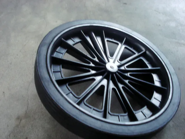 12 inch 300mm diameter 240L plastic wheels