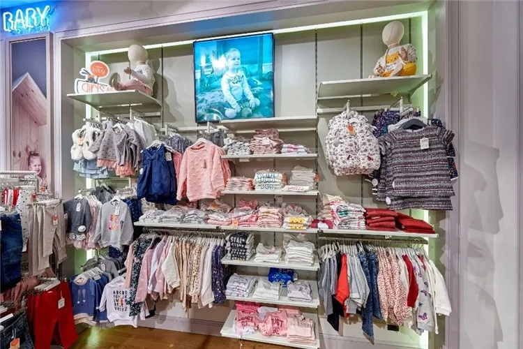 Kids Clothing Shop Interior Decoration Display Child Clothing Display
