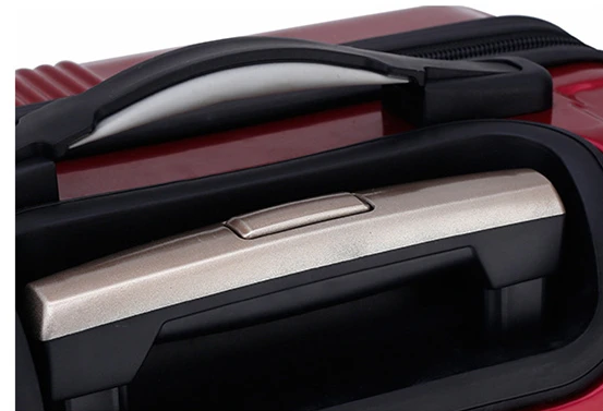 travelling bags luggage (2).jpg