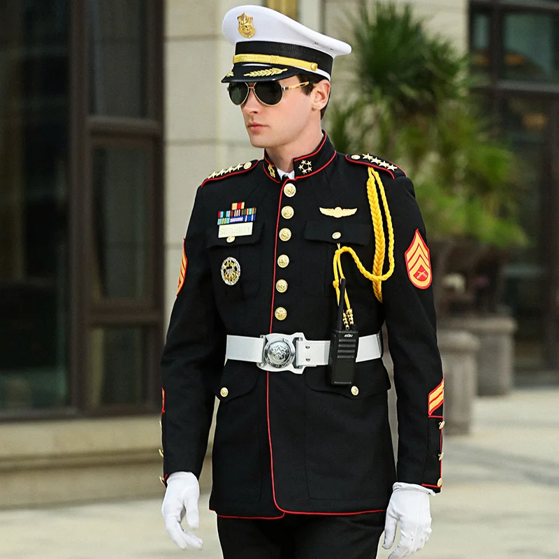 Парадный костюм военного