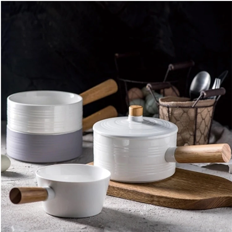 Simple Large Ceramic Foam Bowl With Wooden Handle Creative Home Cutlery Handle Soup Bowl Fruit