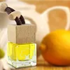 /product-detail/high-quality-empty-square-hanging-car-perfume-bottle-with-wooden-cap-60686308812.html