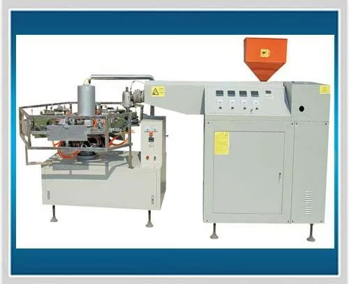 4 station rotary blow moulding machine.jpg