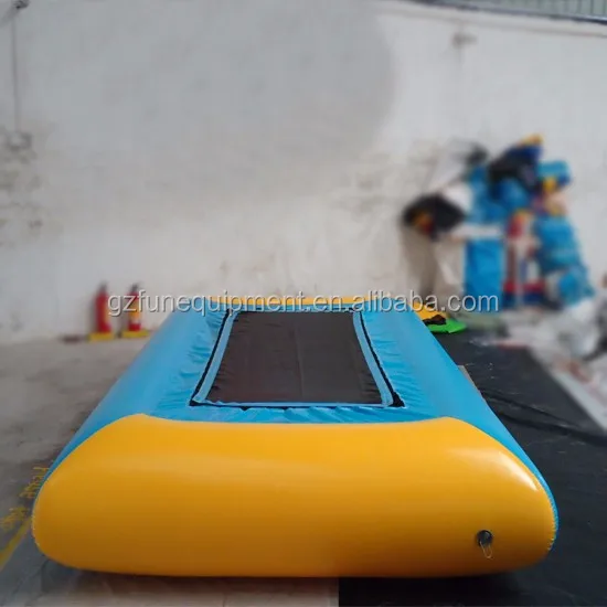 0_9mm_pvc_tarpaulin_inflatable_water_trampoline_in_blue_with_strong_style_color_b82220_ladder_strong_customized.jpg