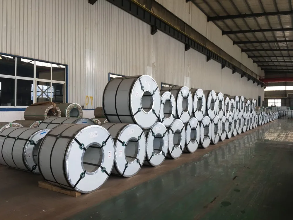 镀锌生产线的年产能为 320,000 吨. 我们的仓库