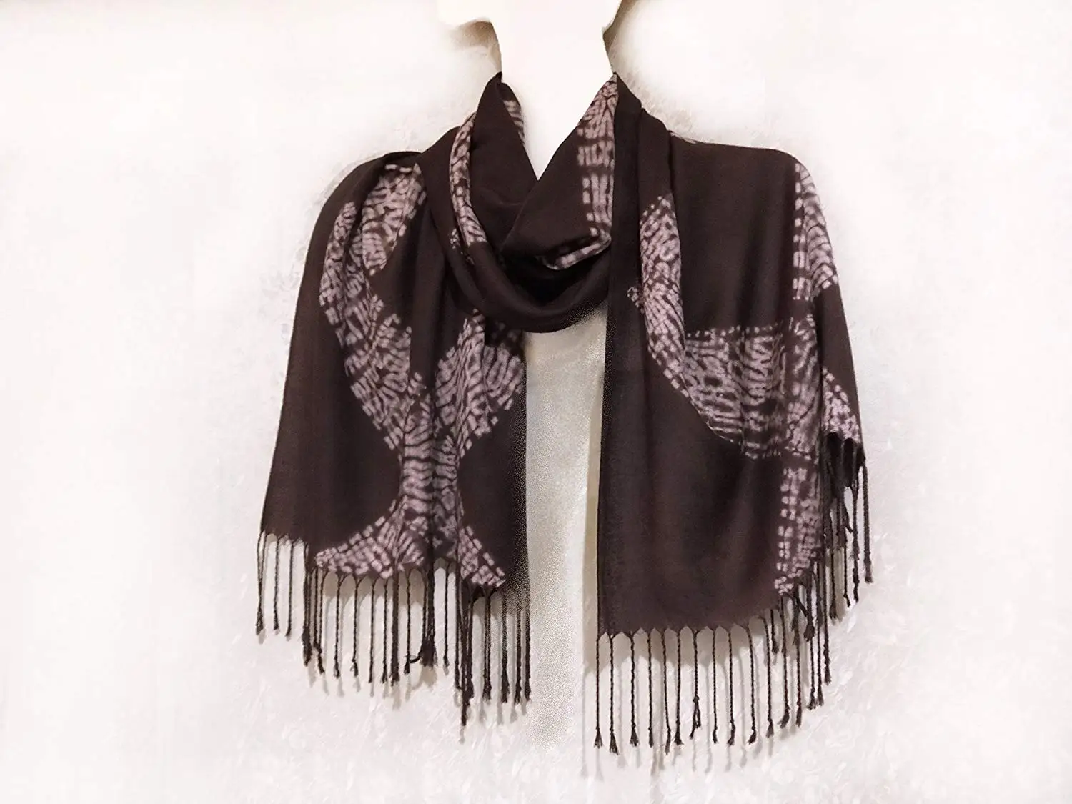 Passholder Bracelet Scarf /& Cuff Simplicity 1685 Shoulder and Drawstring Bags