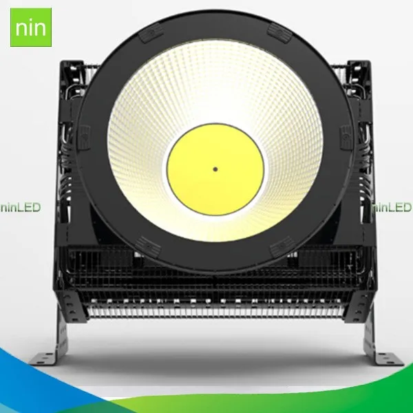 1500w floodlight 07.jpg