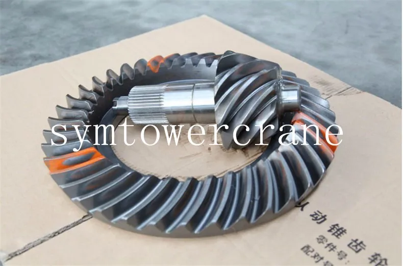 高质量塔吊轴齿轮斜齿轮集