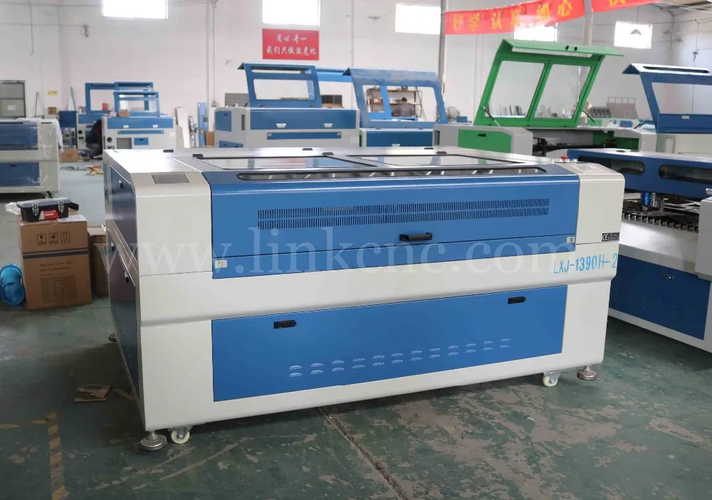 High speed CO2 CNC laser cutting machine for thin metal acrylic wood , laser engraving machine 1390