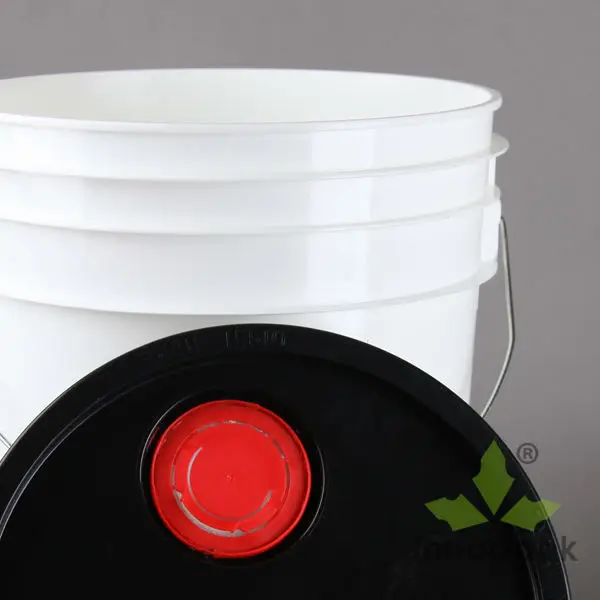 Wholesale 5 Gallon White Plastic Buckets With Lid And Handle And Spout