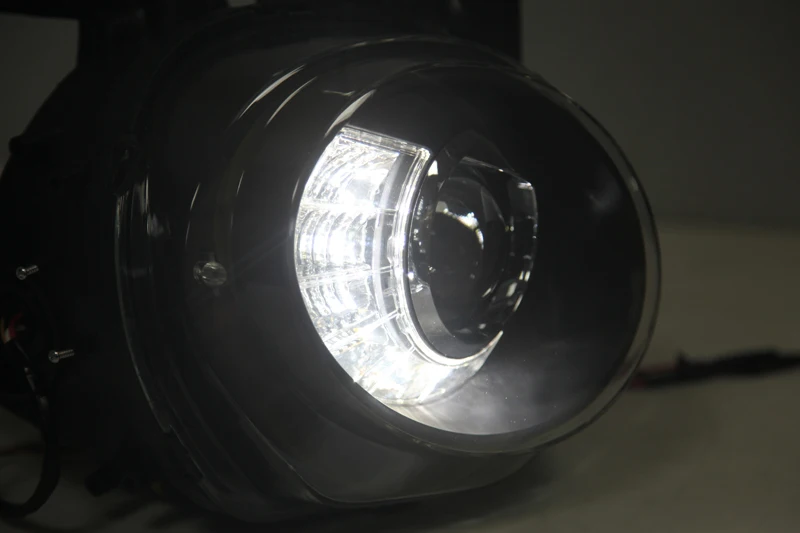 For NISSAN Juke for Infiniti ESQ LED Head Light Black Housing