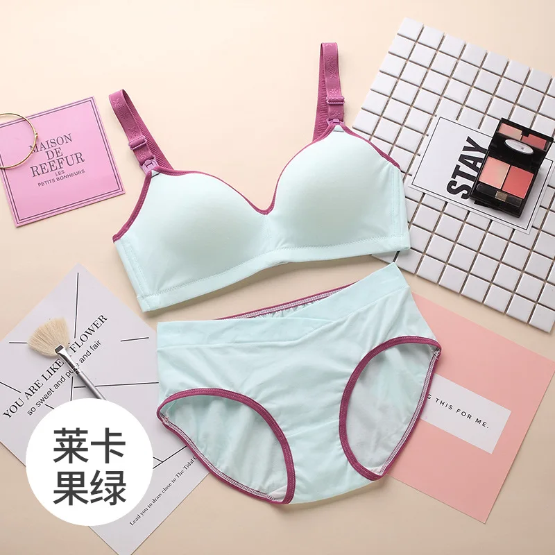 4566754537_1752827915