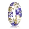 High quality beautiful dry flower transparent round resin women bangle
