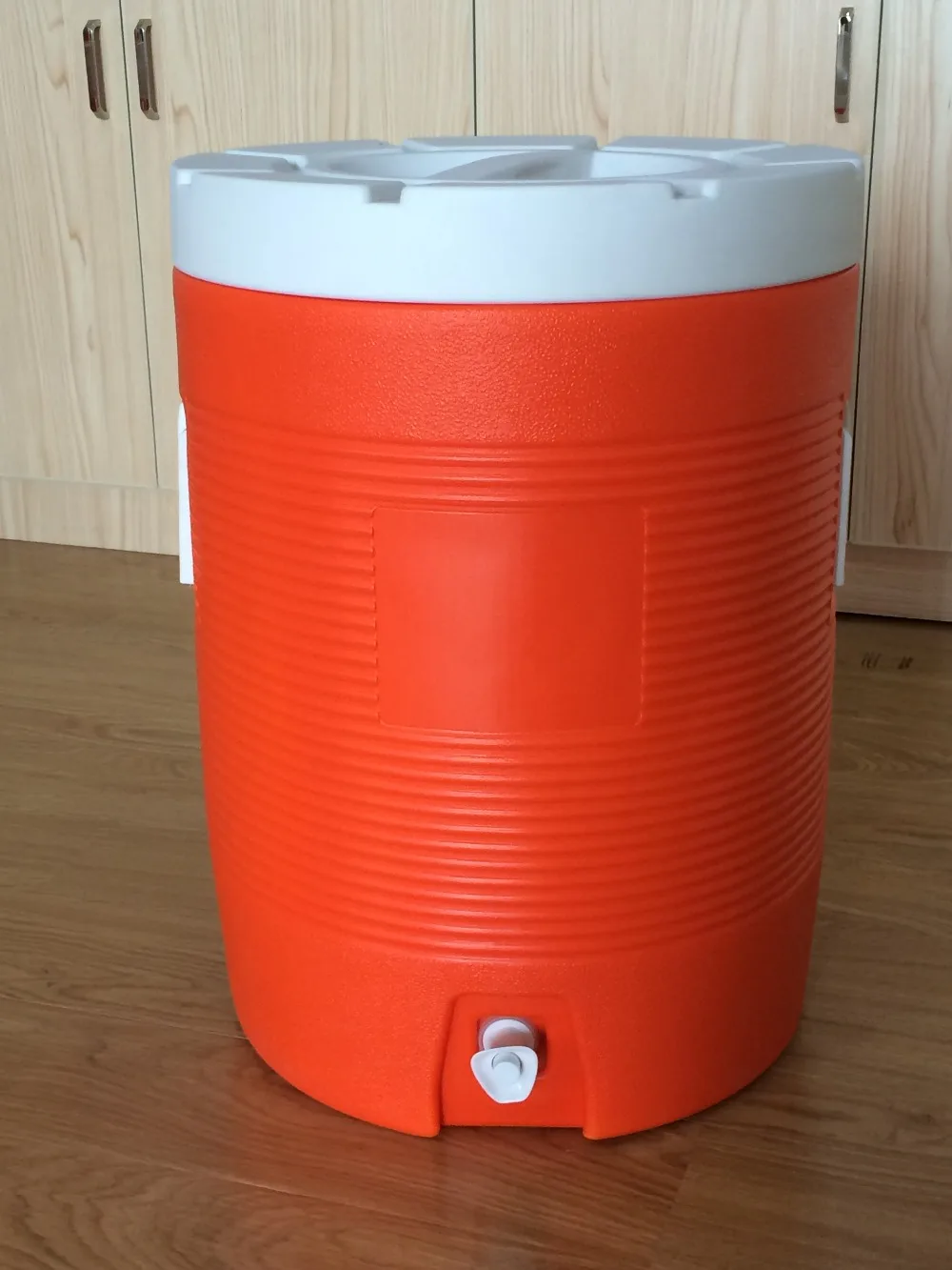 Hot ! New Product 43l /11gallon Plastic Cooler Jug For Drink,Tea,Wine,Water Buy Drinking Water