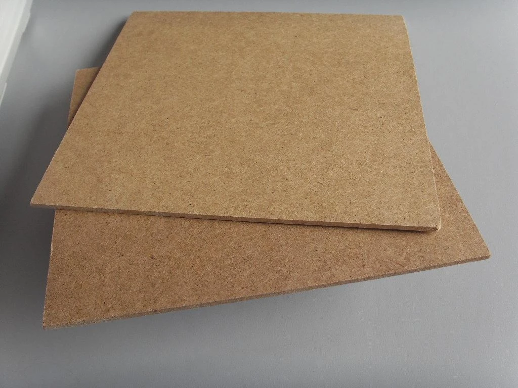 Low Price High Density Fibreboard/3mm E1 Hard Board/ Hardboard From
