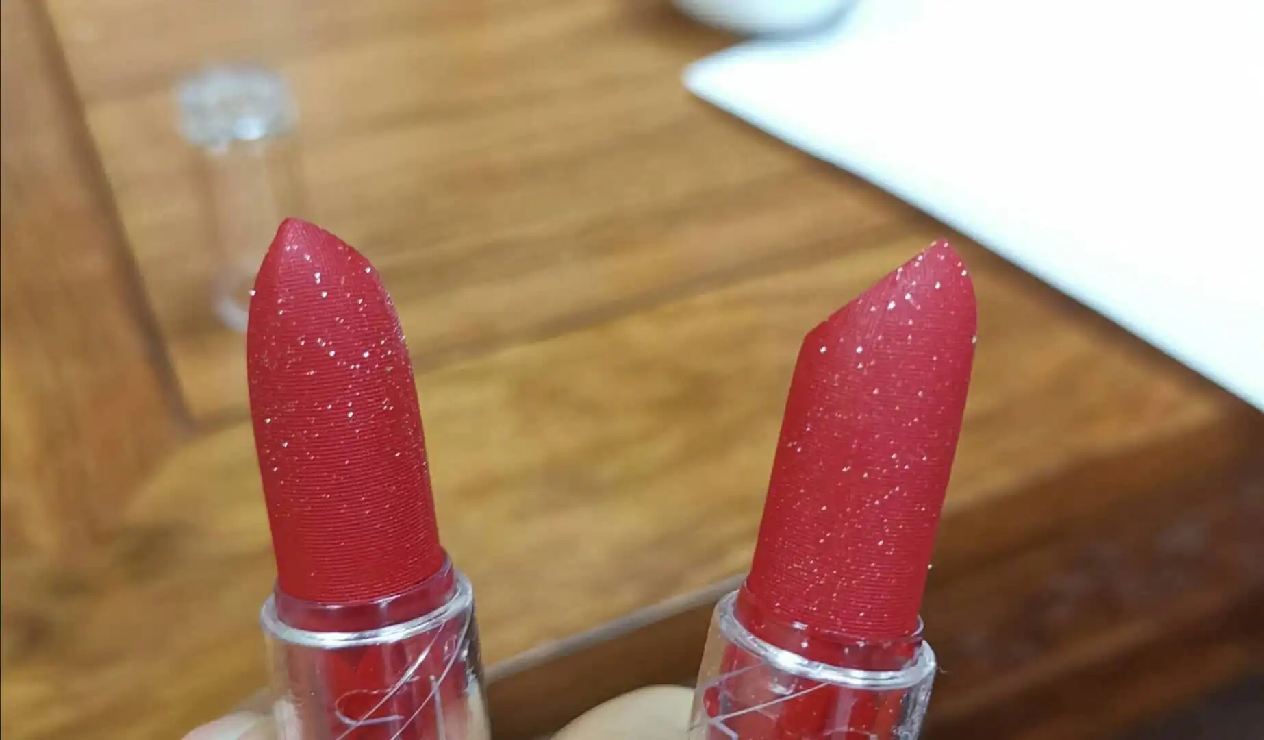 oem/odm 私人标签布静脉彩色口红持久防水不粘杯口红