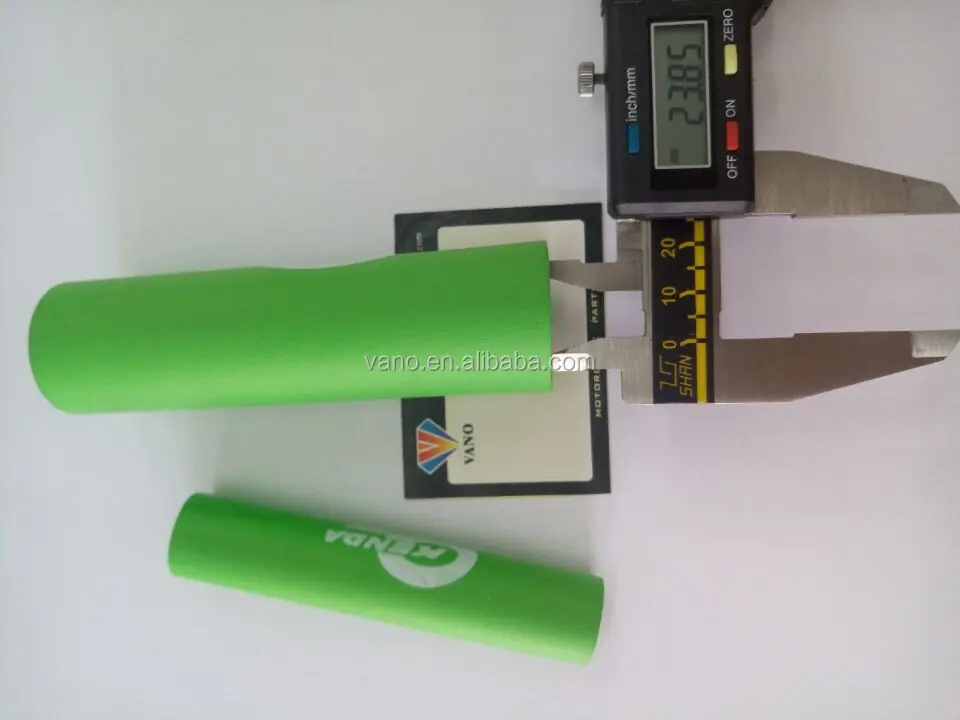 Skid-proof motorcycle sponge handle grip