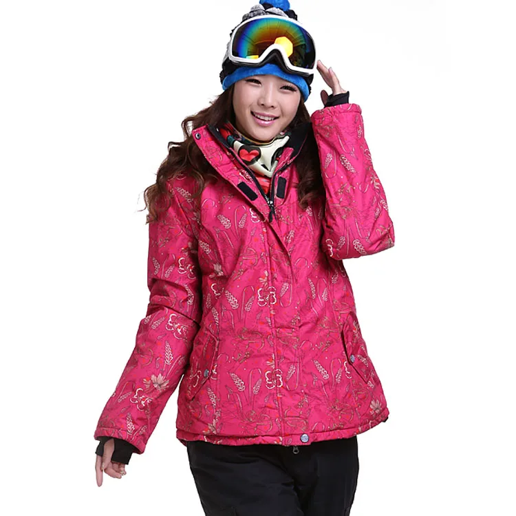 How to style ski jackets for women How to style ski jackets for women