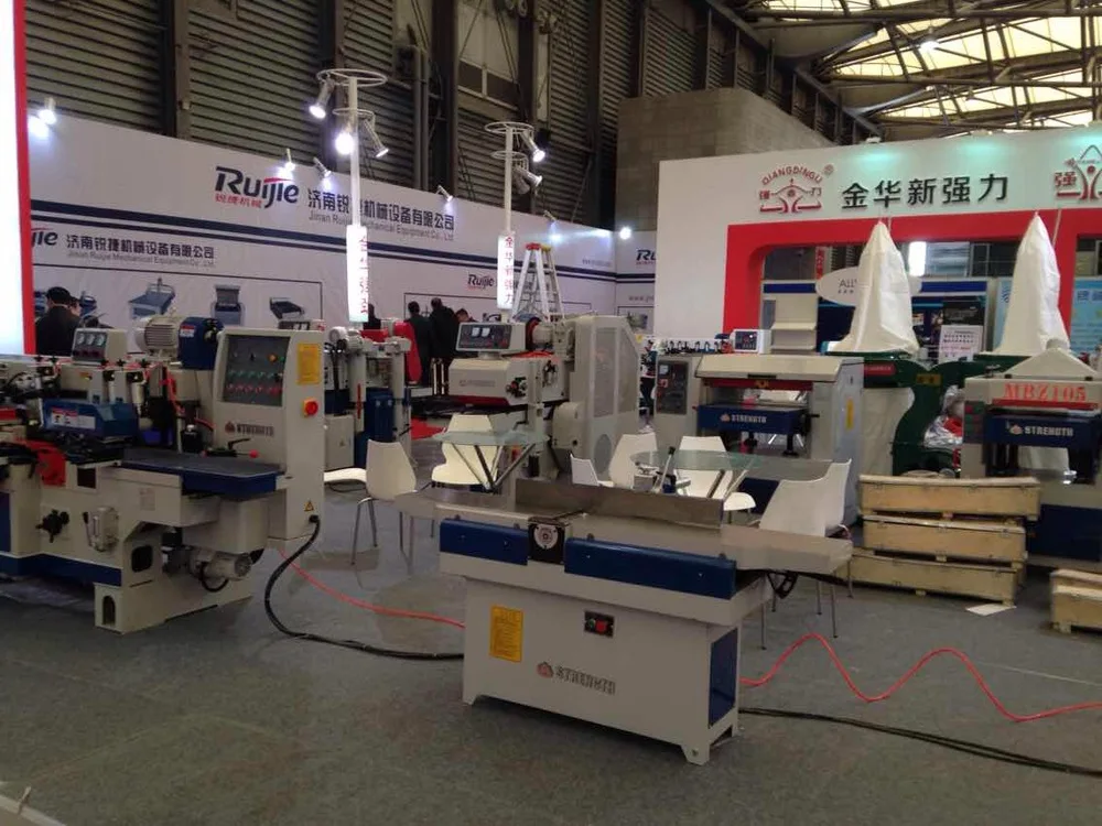 Woodworking Machine Exhibition With Cool Photos | egorlin.com