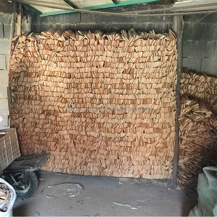 Hot selling wholesale children's toys wooden animal slingshot hunting slingshot rubber