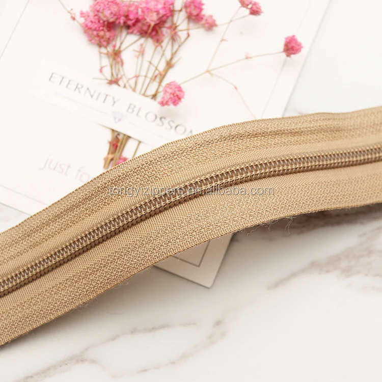 2022 Hot Sale Full Size High Quality Garment Zipper 5 Nylon Zipper