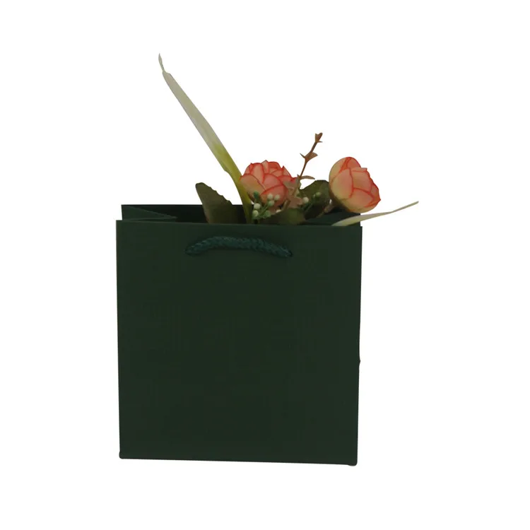 Jialan paper gift bags widely employed for gift packing-12