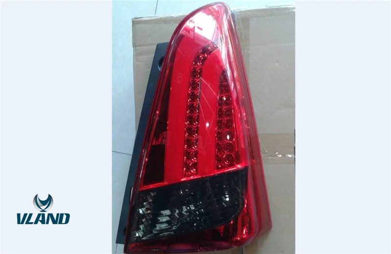 VLAND factory accessory for Car Taillight for Innova LED Tail light for 2012 2013 2014 2013 2014 2015 for Innova Tail lamp