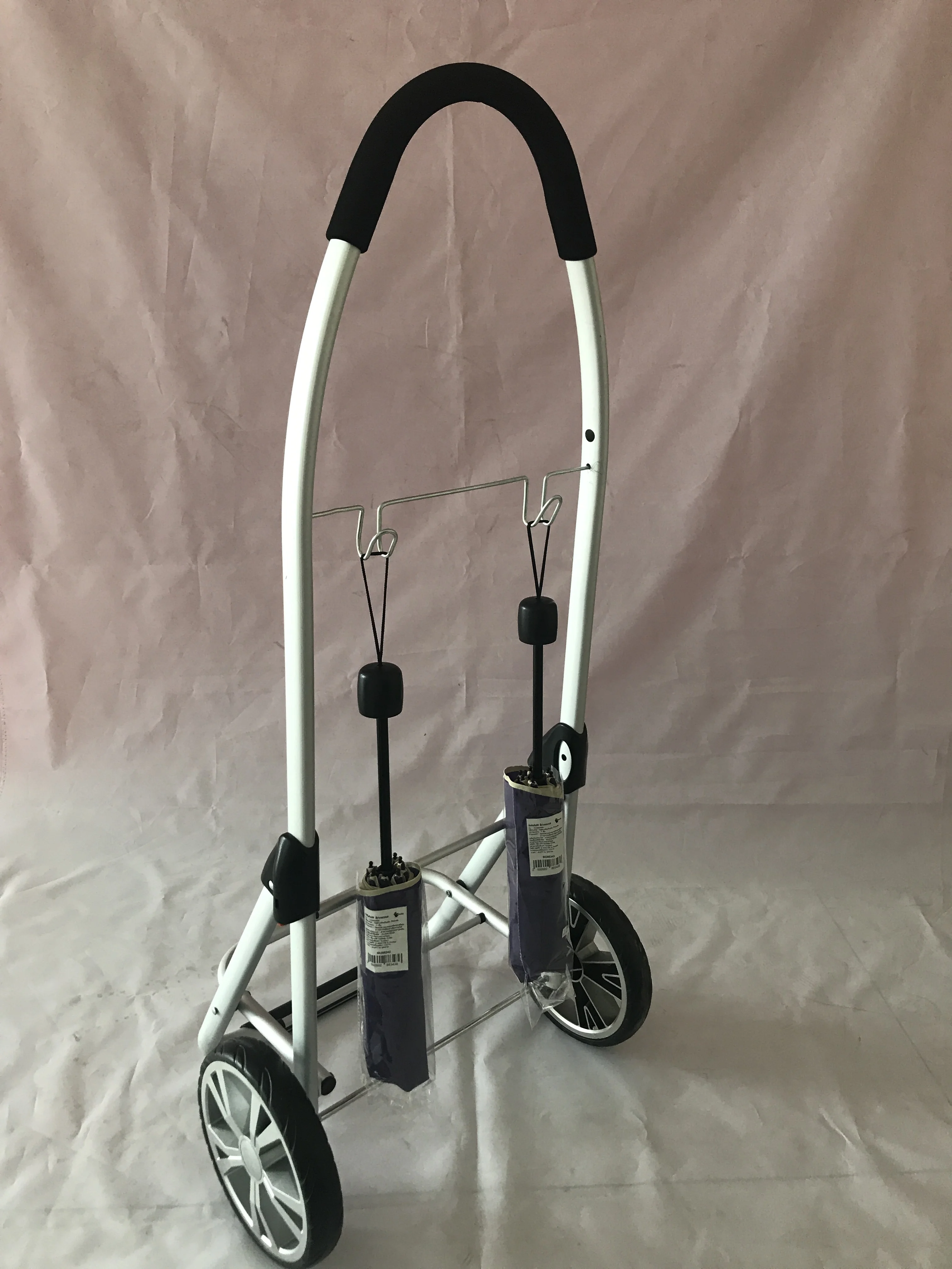 shopping trolley 108.JPG