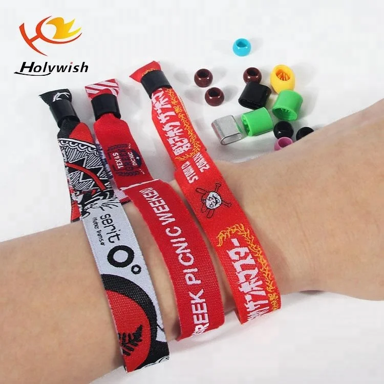 200 WRISTBAND (2).jpg