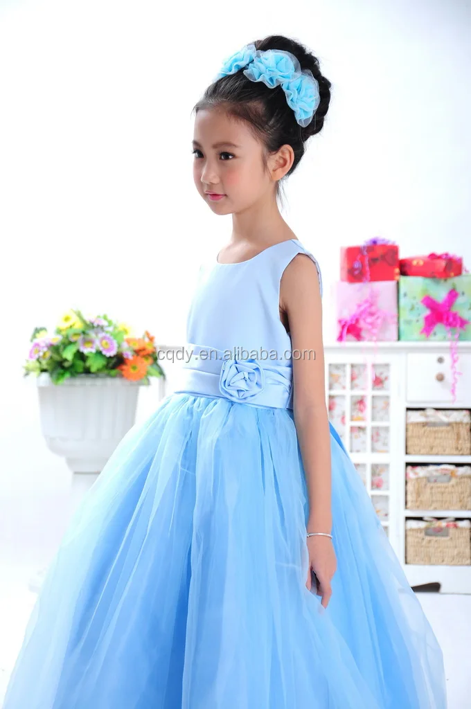 vestido de criança azul
