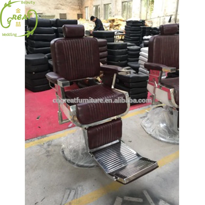 Utopia Italian Woman In Miami Latest Classic Golden Equipments Simple