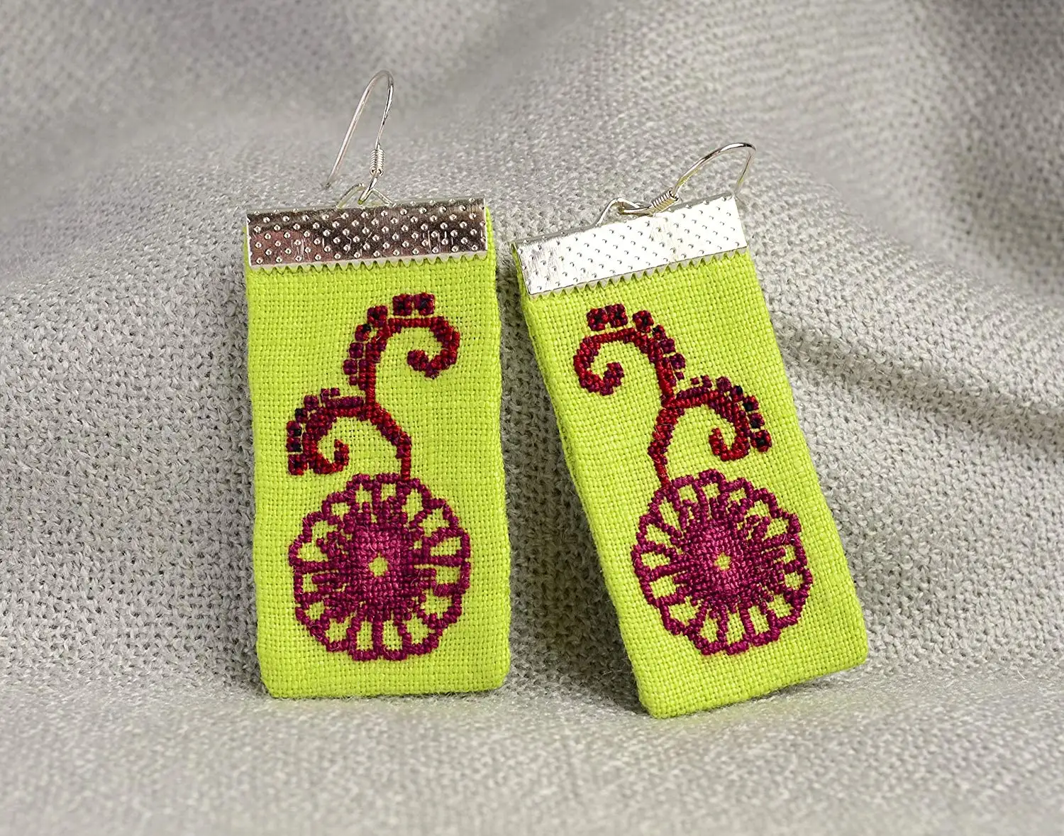 GiftJewelryShop Bronze Retro Style Autism Ribbon Photo Stud Heart Earrings #12