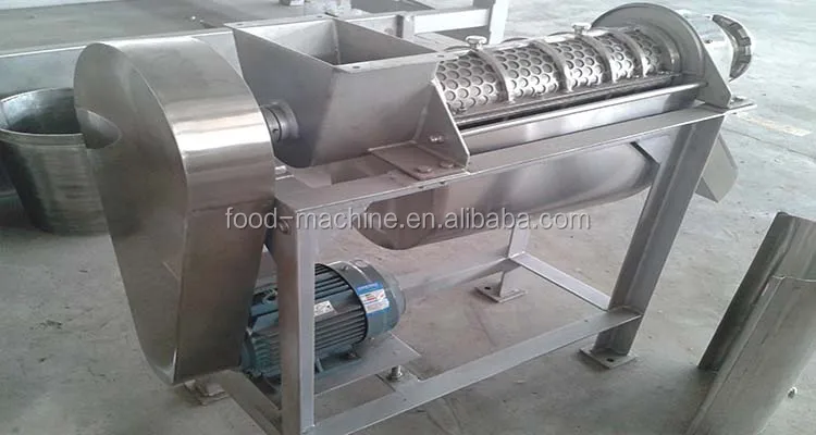 juice extracting machine.jpg