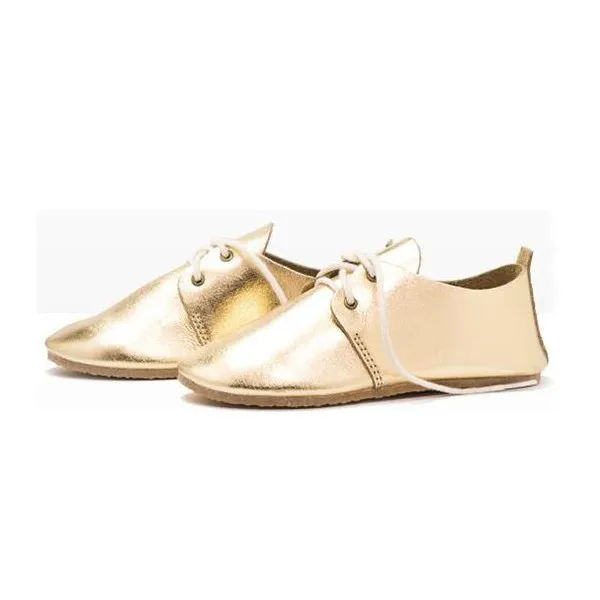 sapato de criança de 6 anos