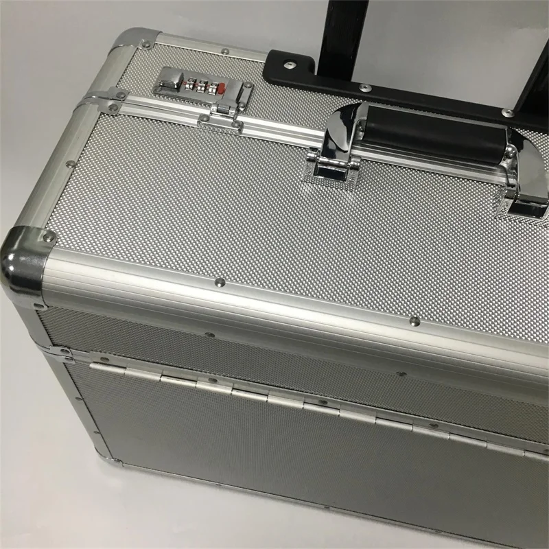 rolling pilot case