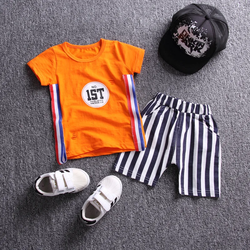 Wholesale Summer T-shirt and pants two piece set newborn baby boys clothes