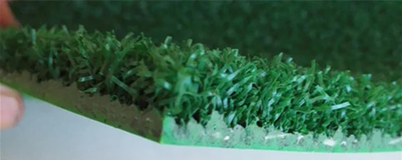 green polyurethen glue.png