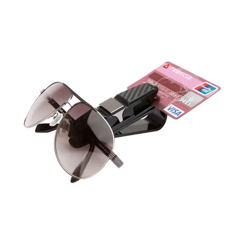 владелец машины очки