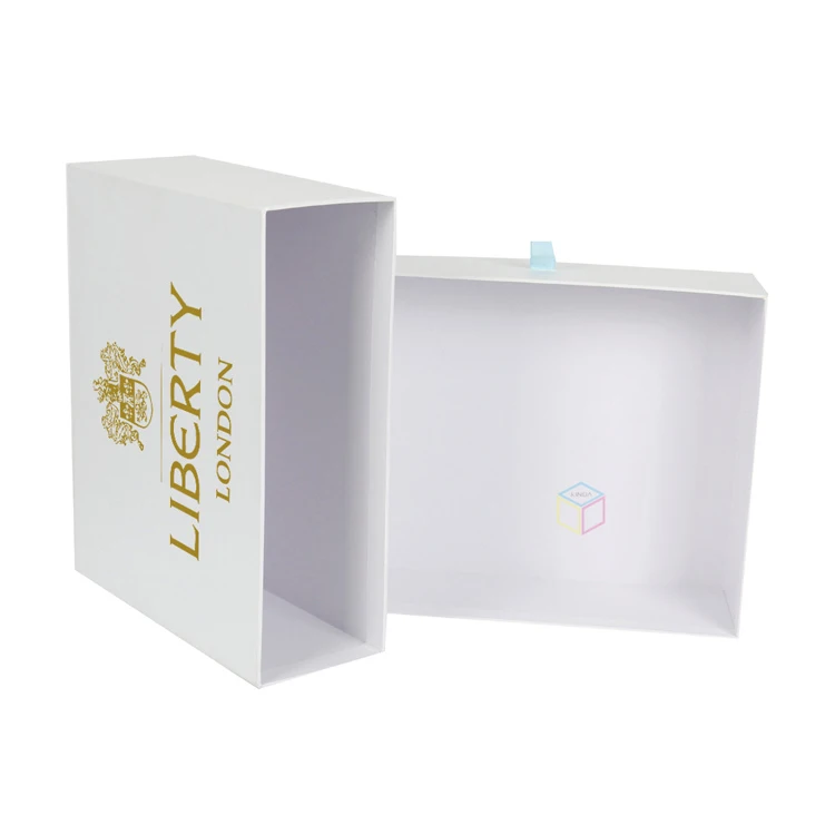 Download Design White Cardboard Gift Package Box Mockup - Buy ...