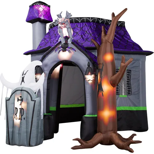 Scare up Halloween Fun with Outdoor Inflatable Haunted Houses